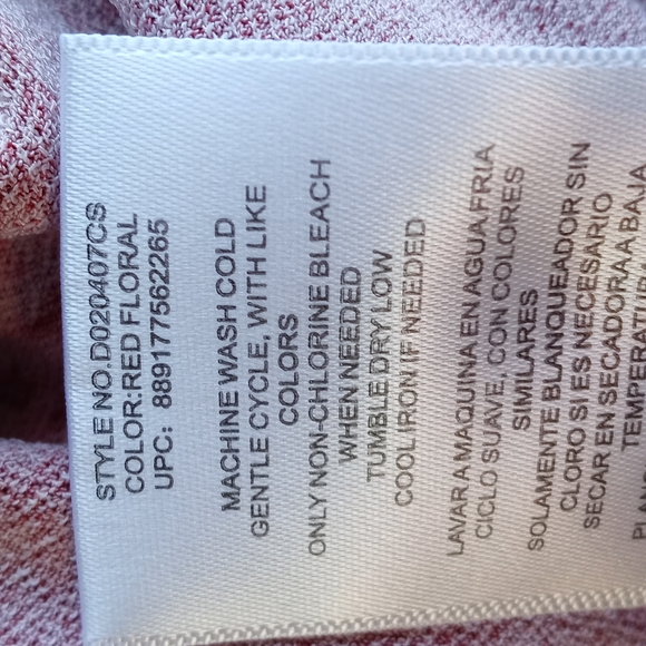 Bundle of Two Christian Siriano Plus Sizes Dresses - Picture 12 of 12